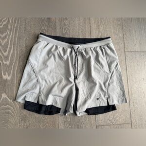 Fabletics The 5" Kadence Short Lined in Gray and Black Size XL